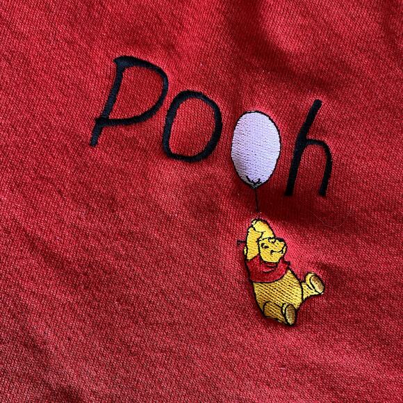 Vintage 90's POOH 100 ACRE COLLECTION Women's Red Crewneck Sweatshirt L - Picture 5 of 7